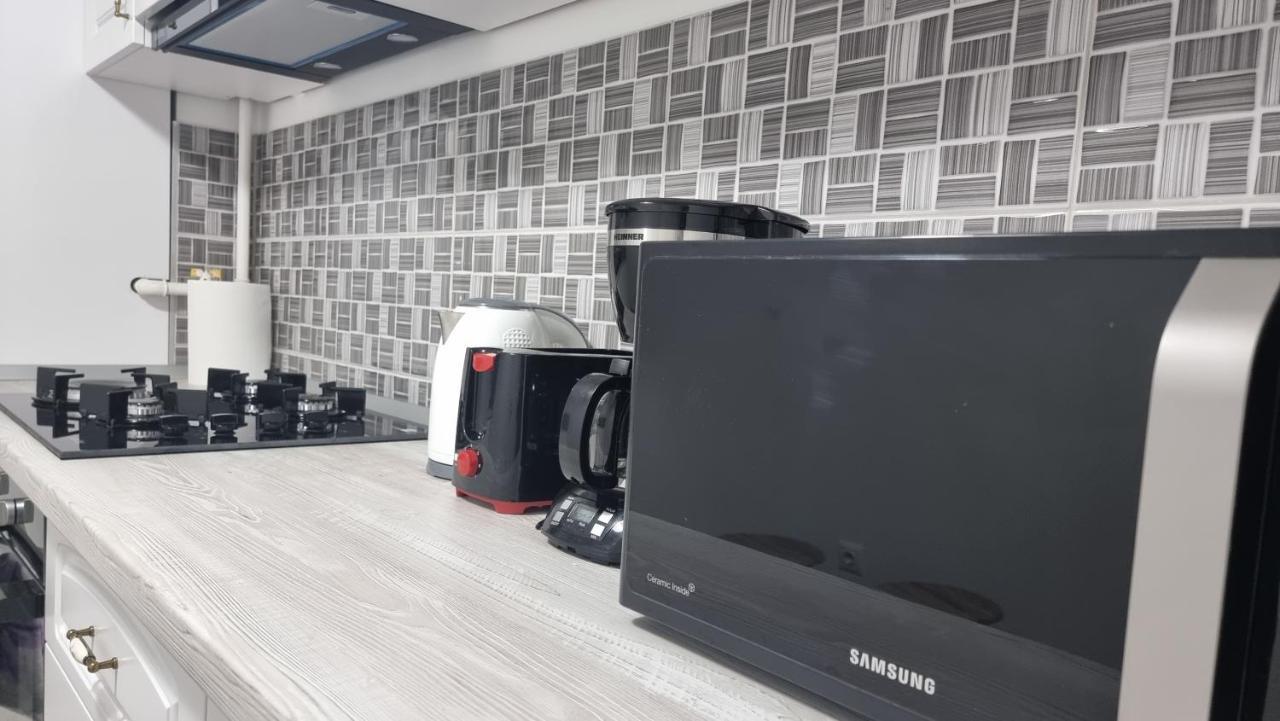 Swan Brasov Apartment ภายนอก รูปภาพ